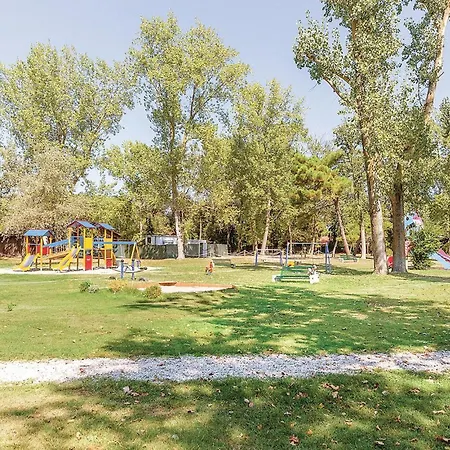 V4 Zona * Albarella Island