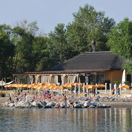 V4 Zona Изола Альбарелла